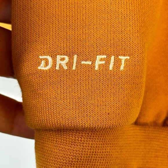 NIKE Air Dri- Fit Standard Issue Basketball Pullover Hoodie Sweatshirt, Small - Picture 6 of 11